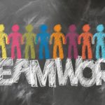 teamwork-2499638_1920-1