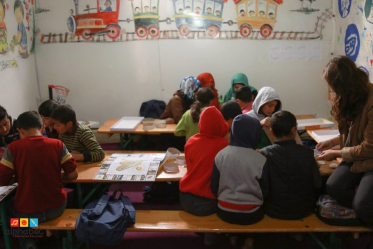 مدارس ألفابت للتعليم البديل "فيسبوك"